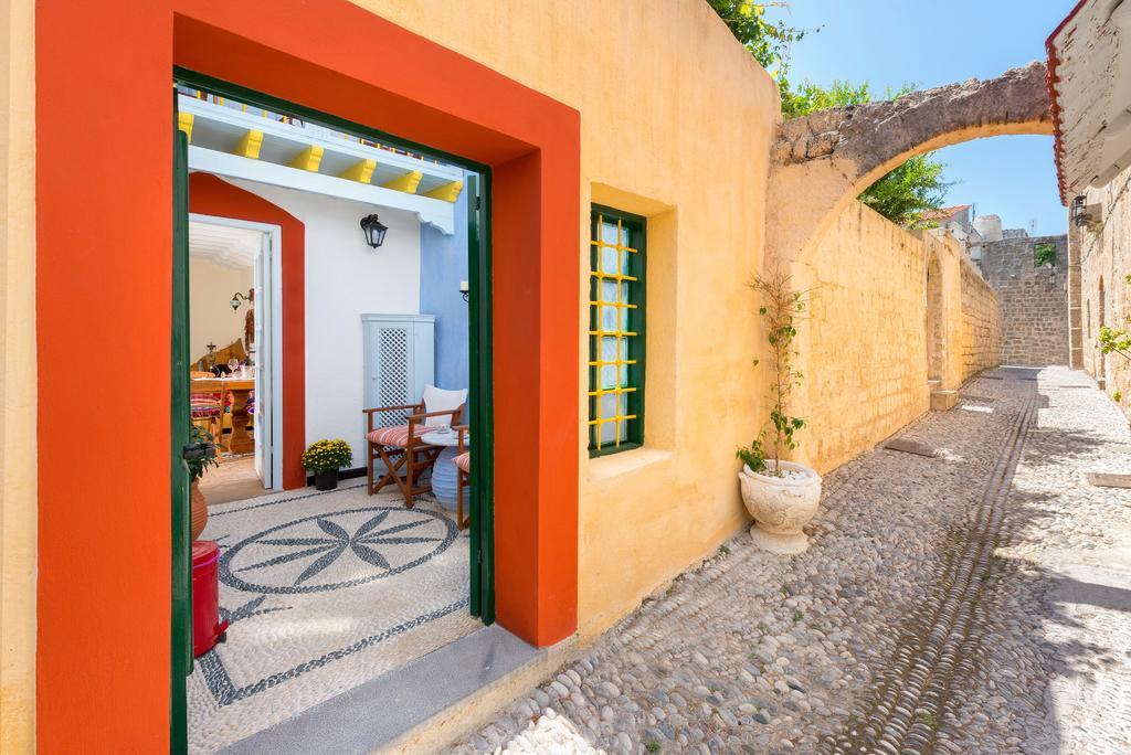 Giorgos' Old Story 2Bed Stone House With Private Hamam In The Old Town Villa Rhodes City Ngoại thất bức ảnh